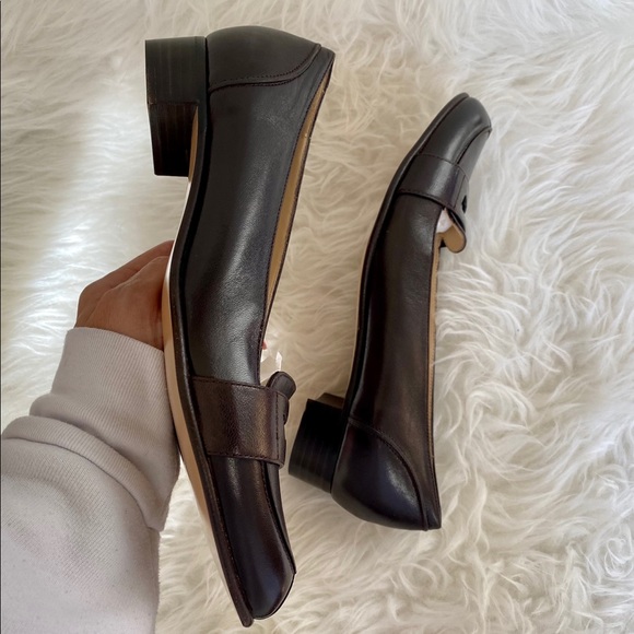 GUCCI WOMANS PENNY KEEPER LOAFERS SZ 7 - Picture 2 of 8